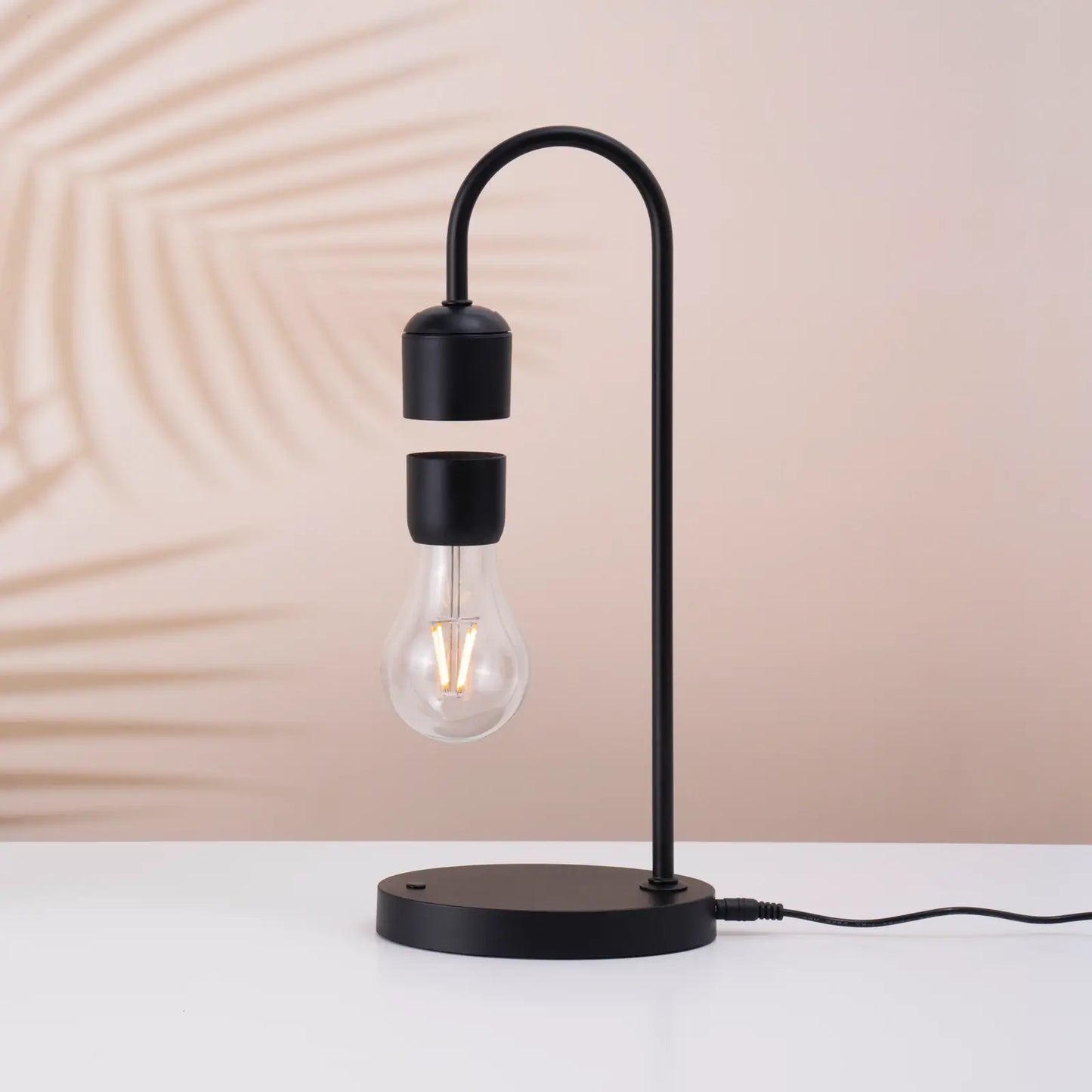 TrendEuroShop®Magical Magnetic Levitating Lamp - Illuminate Your Space with Style!